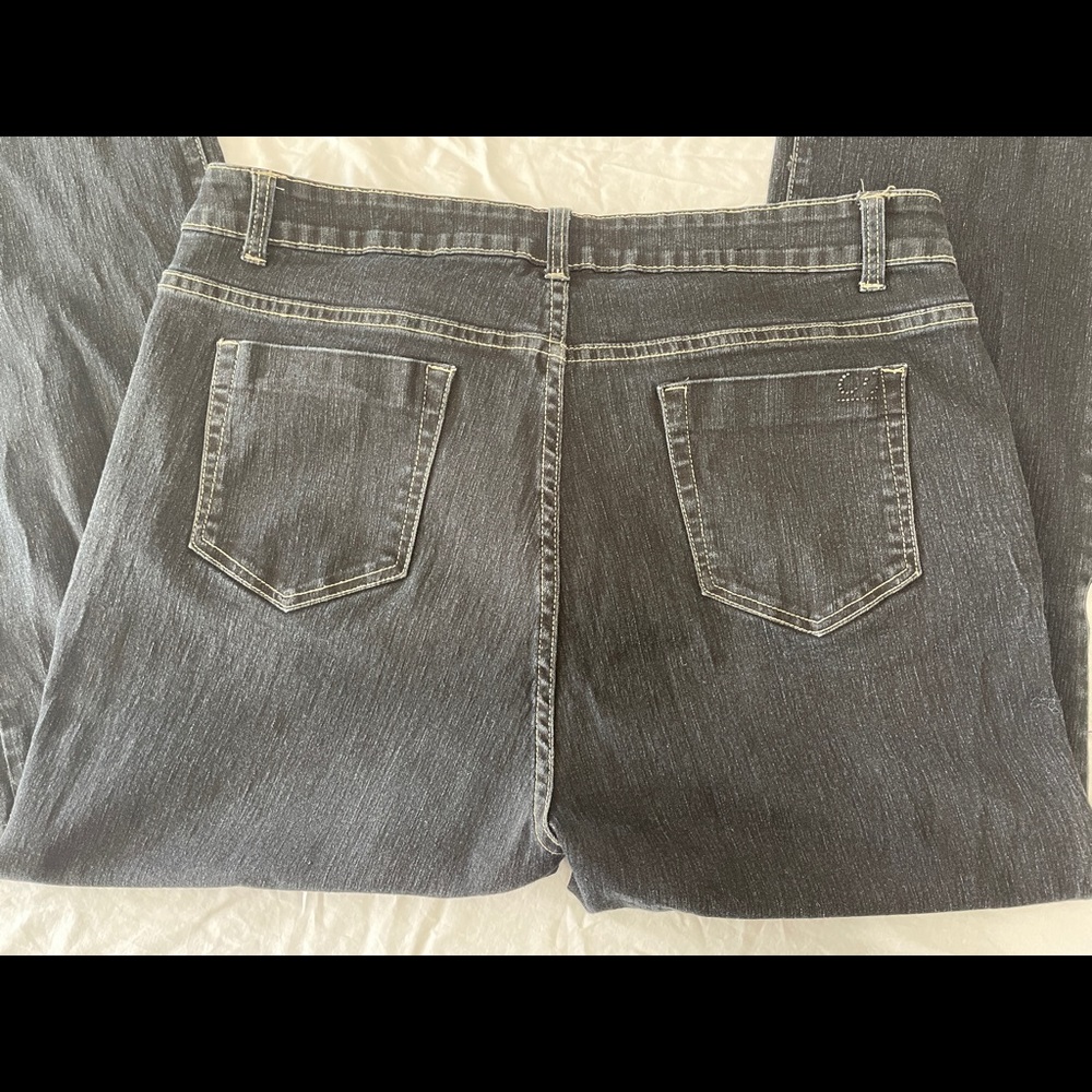 Women’s Chic Denim Jeans
